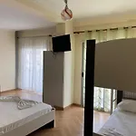 Ari Apartman *