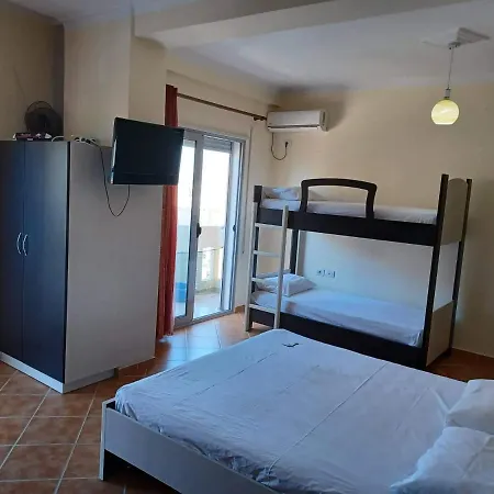 Apartament Ari Wlora