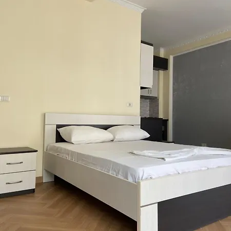 Ari Apartman